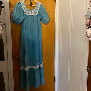 Liberty House Hola Hola vintage dress nightgown lace maxi 11